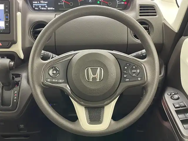 ホンダ Ｎ ＢＯＸ L 愛知県 2022(令4)年 2.1万km プラチナホワイトパール 純正ナビ　バックカメラ　シートヒーター　前後ドラレコ　ＥＴＣ　両側パワスラ　ホンダセンシング　衝突軽減　追従クルコン　電動パーキング　ＬＥＤオートライト　リヤパーキングセンサー　純正フロアマット　禁煙