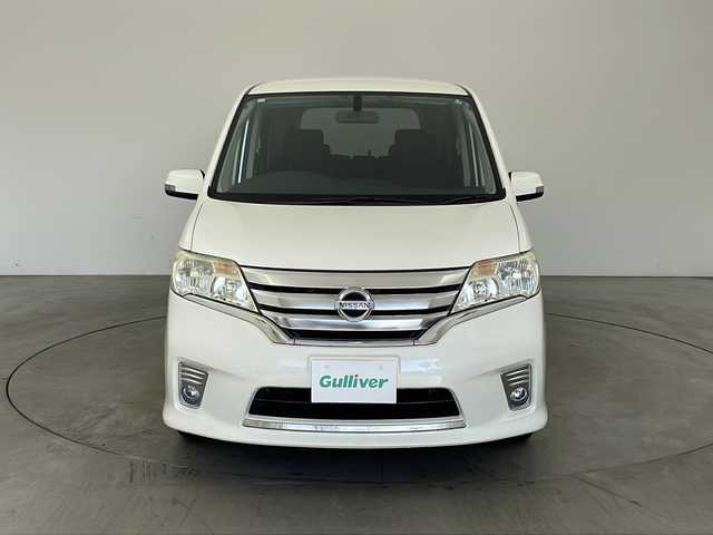 日産 セレナ ハイウェイスター Jパッケージ 兵庫県 2011(平23)年 7.6万km ブリリアントホワイトパール ・純正ナビ/CD/DVD/TV/HDD/Bluetooth/USB/・バックカメラ/・ビルトインETC/・クルーズコントロール/・両側パワースライドドア/・デュアルエアコン/・HIDヘッドライト/・オートライト/・フォグランプ/・スマートキー/・ウインカー付きドアミラー