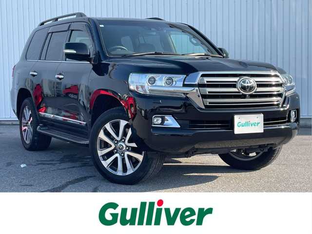 トヨタ ランドクルーザー ZX 滋賀県 2019(令1)年 2.2万km ブラック 純正SDナビ/(フルセグTV CD DVD Bluetooth USB)/サンルーフ/センターコンソールクーラーBOX/全方位カメラ/後席モニター×２(ヘッドレスト着用)/トヨタセーフティセンス/・衝突軽減ブレーキ/・車線逸脱警報/・オートハイビーム/・レーダークルーズコントロール/レザーシート/シートヒーター・ベンチレーション/パワーシート/電動格納サードシート/パワーバックドア/ウッドコンビステアリング/ステアリングリモコン/プッシュスタート/スマートキー/ドライブレコーダー/ETC2.0/電動格納ミラー/LEDヘッドライト/オートライト/純正フロアマット