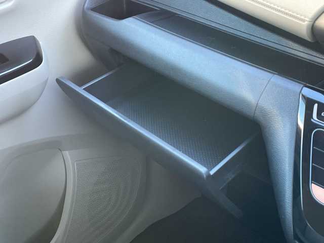 日産 デイズ X 千葉県 2022(令4)年 1.4万km フローズンバニラパール/アッシュブラウンM ９インチナビＭＭ２２２Ｄ－Ｌ　全方位カメラ　フルセグ　ＢＴ　ＨＤＭＩ　ＵＳＢ　スマートキー　プッシュスタート　エマージェンシーブレーキ　フローズンバニラパールツートンカラー　１４インチＡＷ