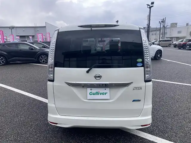 日産 セレナ