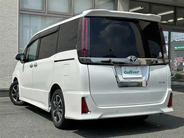 トヨタ ノア Si ダブルバイビーⅡ 大阪府 2020(令2)年 8.2万km ホワイトパールクリスタルシャイン ワンオーナー/純正９インチナビ（NSZT-Y68T）/（フルセグ／ＢＴ／ＣＤ／ＤＶＤ）/クルーズコントロール/バックモニター/前後コーナーセンサー/衝突軽減システム/レーンキープアシスト/両側パワースライドドア/ブラックハーフレザーシート/LEDヘッドライト/純正ＥＴＣ/純正１６インチＡＷ/保証書/スペアキーX1