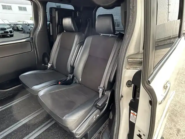 トヨタ ノア Si ダブルバイビーⅡ 大阪府 2020(令2)年 8.2万km ホワイトパールクリスタルシャイン ワンオーナー/純正９インチナビ（NSZT-Y68T）/（フルセグ／ＢＴ／ＣＤ／ＤＶＤ）/クルーズコントロール/バックモニター/前後コーナーセンサー/衝突軽減システム/レーンキープアシスト/両側パワースライドドア/ブラックハーフレザーシート/LEDヘッドライト/純正ＥＴＣ/純正１６インチＡＷ/保証書/スペアキーX1