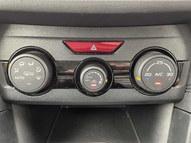 スバル インプレッサ ＸＶ 1．6i アイサイト 富山県 2020(令2)年 5.6万km マグネタイトグレーメタリック carrozzeriaナビ/フルセグ/Bluetooth/DVD/ETC/キーレス /レーダークルーズ/LEDオートライト/純正フロアマット/衝突軽減ブレーキ/レーンキープアシスト/横滑防止装置/純正17インチアルミ