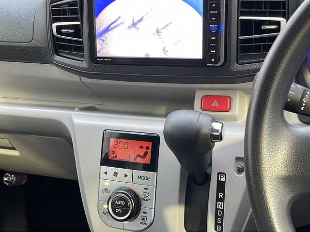 ダイハツ ミラ イース G SAⅢ 道東・釧路十勝 2017(平29)年 3.7万km マゼンタベリーマイカM 4WD/純正SDナビ/・フルセグ/ラジオ/CD/DVD/BT/バックカメラ/スマートアシストIII/-衝突警報機能・衝突回避支援ブレーキ機能/-AT誤発進抑制制御機能（前方・後方）/-先行車発進お知らせ機能/-ハイビームアシスト/-コーナーセンサー/エンジンスターター/プッシュスタート/スマートキー/フロントシートヒーター/LEDヘッドライト/LEDフォグランプ/ドライブレコーダー/アイドリングストップ/電動格納ミラー/フロアマット/ドアバイザー