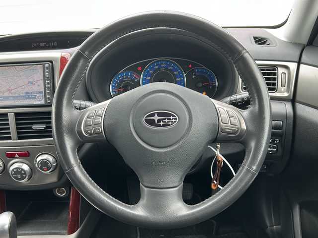 スバル フォレスター 2．0XS 長野県 2008(平20)年 4.5万km トパーズゴールドメタリック .４ＷＤ　/.クルコン　/.ディーラーナビ　/.純正１６ＡＷ　/.純正フロアマット　/.ビルトインＥＴＣ　/.ドラレコ　/.ワンセグ