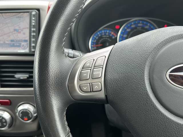 スバル フォレスター 2．0XS 長野県 2008(平20)年 4.5万km トパーズゴールドメタリック .４ＷＤ　/.クルコン　/.ディーラーナビ　/.純正１６ＡＷ　/.純正フロアマット　/.ビルトインＥＴＣ　/.ドラレコ　/.ワンセグ