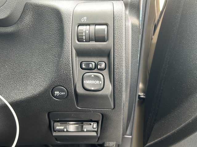 スバル フォレスター 2．0XS 長野県 2008(平20)年 4.5万km トパーズゴールドメタリック .４ＷＤ　/.クルコン　/.ディーラーナビ　/.純正１６ＡＷ　/.純正フロアマット　/.ビルトインＥＴＣ　/.ドラレコ　/.ワンセグ