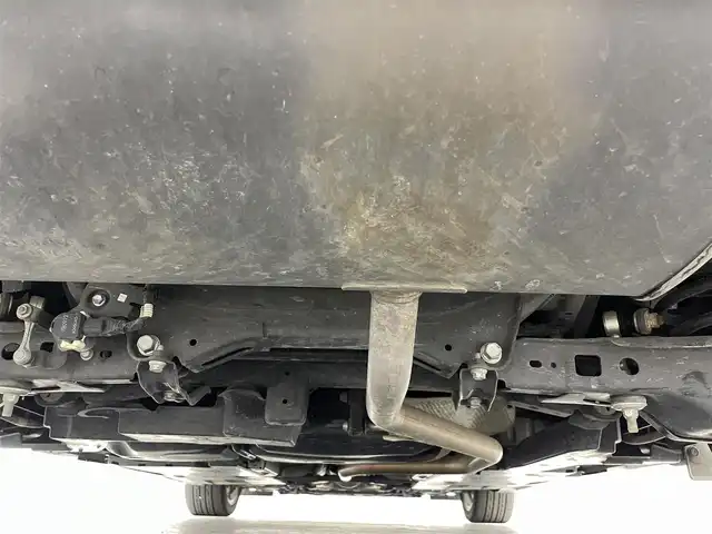 レクサス ＣＴ 200h バージョンL 福島県 2017(平29)年 6.4万km ソニックチタニウム 純正ナビ/・フルセグ/CD/DVD/SD/BT/USB/AUX/FM/AM/・バックカメラ/・ETC2.0/サンルーフ/前後ドライブレコーダー/前後コーナーセンサー/革巻きステアリング/・ステアリングスイッチ/・パドルシフト/・ステアリングヒーター/・オートクルーズコントロール/レザーシート/・パワーシート/・シートヒーター/ＬＥＤヘッドライト/・LEDフォグランプ/・オートライト/ウィンカーミラー/ドアバイザー/純正フロアマット/スマートキー/・プッシュスタート/純正17インチAW