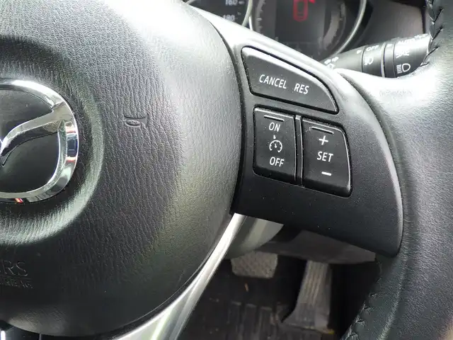 マツダ ＣＸ－５ XD 千葉県 2014(平26)年 4.4万km ディープクリスタルブルーマイカ 純正SDナビ/地デジTV/【DVD/CD再生機能　Bluetooth接続】/サイド/バックカメラ/革巻きステアリング/ETC/HIDヘッドライト/フォグライト/ウインカーミラー/純正17インチアルミホイル/サイド/カーテンエアバッグ/スマートキー