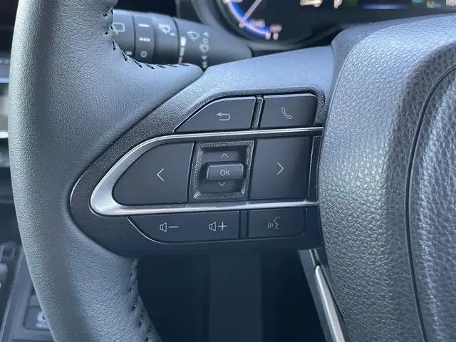 トヨタ ノア ハイブリッド S－Z 静岡県 2024(令6)年 0.1千km ホワイトパールクリスタルシャイン 純正ナビTV/（CD/DVD/BT）/バックカメラ/トヨタセーフティセンス/両側パワースライドドア/レーダークルーズコントロール/プリクラッシュセーフティ/レーンキープアシスト/横滑り防止装置/HDMI/ETC2.0/AC100V/ハーフレザーシート/前席シートヒーター/電動パーキングブレーキ/オートホールド/LEDヘッドライト/オートマチックハイビーム/前後型ドライブレコーダー/純正17インチアルミホイール/スマートキー/プッシュスタート/保証書