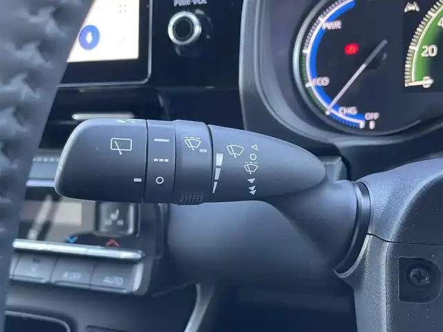 トヨタ ノア ハイブリッド S－Z 静岡県 2024(令6)年 0.1千km ホワイトパールクリスタルシャイン 純正ナビTV/（CD/DVD/BT）/バックカメラ/トヨタセーフティセンス/両側パワースライドドア/レーダークルーズコントロール/プリクラッシュセーフティ/レーンキープアシスト/横滑り防止装置/HDMI/ETC2.0/AC100V/ハーフレザーシート/前席シートヒーター/電動パーキングブレーキ/オートホールド/LEDヘッドライト/オートマチックハイビーム/前後型ドライブレコーダー/純正17インチアルミホイール/スマートキー/プッシュスタート/保証書