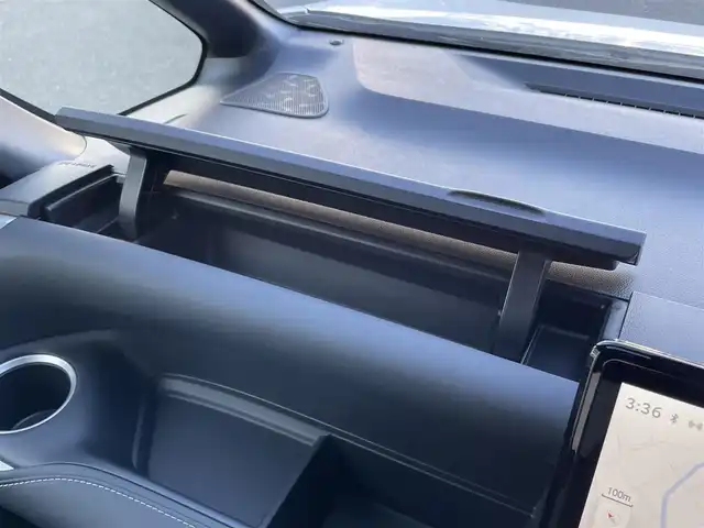 トヨタ ノア ハイブリッド S－Z 静岡県 2024(令6)年 0.1千km ホワイトパールクリスタルシャイン 純正ナビTV/（CD/DVD/BT）/バックカメラ/トヨタセーフティセンス/両側パワースライドドア/レーダークルーズコントロール/プリクラッシュセーフティ/レーンキープアシスト/横滑り防止装置/HDMI/ETC2.0/AC100V/ハーフレザーシート/前席シートヒーター/電動パーキングブレーキ/オートホールド/LEDヘッドライト/オートマチックハイビーム/前後型ドライブレコーダー/純正17インチアルミホイール/スマートキー/プッシュスタート/保証書