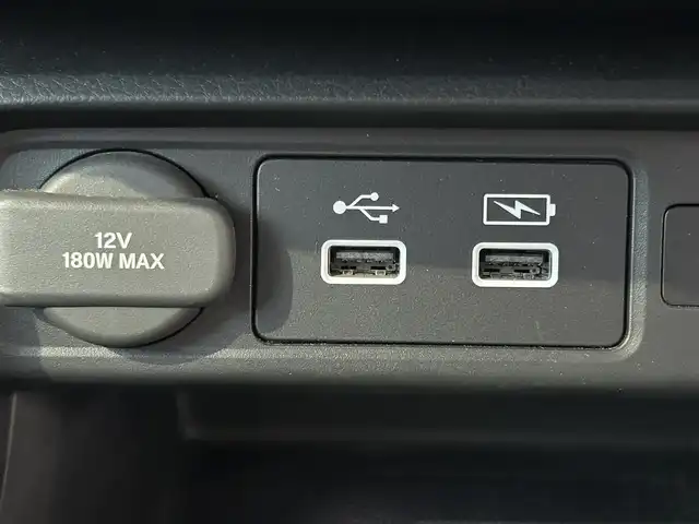 ホンダ シビック EX 長崎県 2021(令3)年 3万km クリスタルブラックパール 純正ナビ付ディスプレイオーディオ（AM/FM/TV)/ブルートゥース/クルーズコントロール追従あり/レーンキープアシスト/衝突軽減ブレーキ/電子パーキングブレーキ/ブレーキホールド/横滑り防止装置/スマートホン非接触準電/バックカメラ/シートヒーター（前席）/ブラインドスポットモニター/踏み間違い衝突軽減/路外逸脱抑制機能/純正アルミホイール/コーナーセンサー（前後）