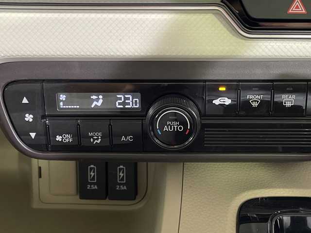 ホンダ Ｎ ＢＯＸ G L ホンダセンシング 沖縄県 2018(平30)年 3.9万km プレミアムアイボリーパール2トーン 県外仕入れ/禁煙車/ホンダセンシング/・衝突軽減ブレーキ/・誤発進抑制機能/・後方誤発進抑制機能/・路外逸脱抑制機能/・アダプティブ・クルーズ・コントロール/・車線維持支援システム/・オートハイビーム/・先行車発進お知らせ機能/社外8インチナビ/・CD／DVD/・Bluetooth／フルセグTV/両側パワースライドドア/バックカメラ/LEDヘッドライト/ドライブレコーダー前/USB端子/ロールシェード/ステアリングスイッチ