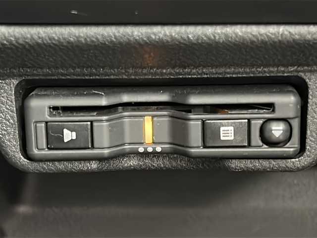 スバル クロストレック ツーリング 宮城県 2024(令6)年 5.2万km クリスタルホワイトP 禁煙車/アイサイト/・プリクラッシュブレーキ/・エマージェンシーレーンキープ/・車線逸脱防止システム/・アダプティブクルーズコントロール/パノラミックビューモニター/後退時ブレーキアシスト/後側方警戒支援システム/ステアリング連動ヘッドランプ/純正11.6インチSDナビ/・BT/USB/iPod/AppleCarPlay/AndroidAuto/フルセグTV/ビルトインETC/前後ドライブレコーダー/前席シートヒーター/前席パワーシート/革巻きステアリング/ステアリングスイッチ/ステアリングヒーター/電動パーキングブレーキ/プッシュスタート/スマートキー/LEDヘッドライト/LEDフォグランプ/純正17インチアルミホイール/純正フロアマット/横滑り防止装置