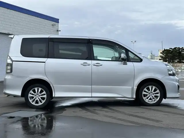 車両画像4