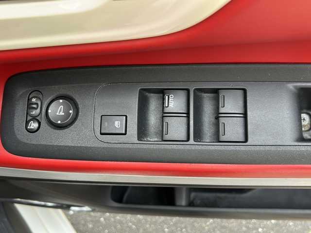 ホンダ Ｎ ＢＯＸ スラッシュ G ターボLインテリアカラーパッケージ 鹿児島県 2019(令1)年 4.2万km プラチナホワイトパール 純正Gathersナビ　VXM-194Ci/(CD/AM/FM/Bluetooth)/バックカメラ/ETC/クルーズコントロール/横滑り防止装置/シティブレーキアクティブシステム/前席シートヒーター/パドルシフト/USB/モード切替ステアリング/プッシュスタート/純正フロアマット/オートライト/パワーウィンドウ/パワーステアリング/ドアバイザー/取扱説明書/保証書