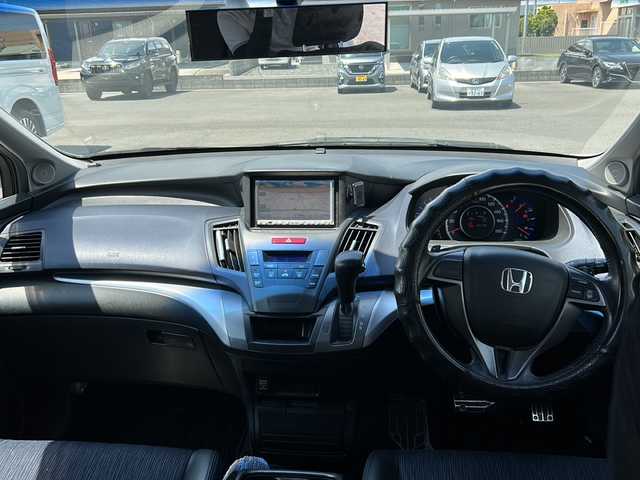 ホンダ オデッセイ アブソルート 鹿児島県 2008(平20)年 15.2万km プレミアムホワイトパール ＭＴモード付ＡＴ/ＥＴＣ/バックカメラ/ナビ/横滑り防止装置/オートライト/１８インチ純正アルミホイール/スマートキー/ハーフレザーシート/本革巻きステアリング