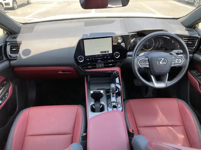 レクサス ＮＸ 250 鳥取県 2023(令5)年 1.5万km ソニッククォーツ 純正9.8インチディスプレイオーディオ/（フルセグ/BT/Miracast）/バックカメラ/トヨタセーフティセンス/レーンキープアシスト/ブラインドスポットモニター/前後クリアランスソナー/レーダークルーズコントロール/レザーシート/前席パワーシート/ビルトインETC/LEDヘットライト/純正18インチアルミホイール/AC100V/パドルシフト/プッシュエンジンスタート/アイドリングストップ