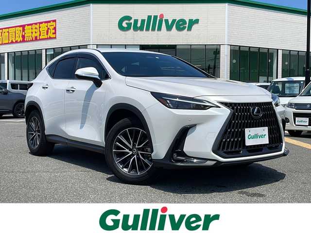 レクサス ＮＸ 250 鳥取県 2023(令5)年 1.5万km ソニッククォーツ 純正9.8インチディスプレイオーディオ/（フルセグ/BT/Miracast）/バックカメラ/トヨタセーフティセンス/レーンキープアシスト/ブラインドスポットモニター/前後クリアランスソナー/レーダークルーズコントロール/レザーシート/前席パワーシート/ビルトインETC/LEDヘットライト/純正18インチアルミホイール/AC100V/パドルシフト/プッシュエンジンスタート/アイドリングストップ