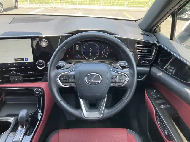 レクサス ＮＸ 250 鳥取県 2023(令5)年 1.5万km ソニッククォーツ 純正9.8インチディスプレイオーディオ/（フルセグ/BT/Miracast）/バックカメラ/トヨタセーフティセンス/レーンキープアシスト/ブラインドスポットモニター/前後クリアランスソナー/レーダークルーズコントロール/レザーシート/前席パワーシート/ビルトインETC/LEDヘットライト/純正18インチアルミホイール/AC100V/パドルシフト/プッシュエンジンスタート/アイドリングストップ