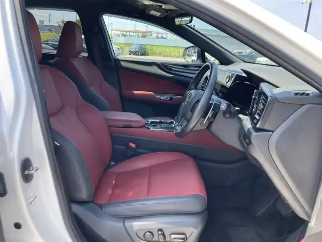 レクサス ＮＸ 250 鳥取県 2023(令5)年 1.5万km ソニッククォーツ 純正9.8インチディスプレイオーディオ/（フルセグ/BT/Miracast）/バックカメラ/トヨタセーフティセンス/レーンキープアシスト/ブラインドスポットモニター/前後クリアランスソナー/レーダークルーズコントロール/レザーシート/前席パワーシート/ビルトインETC/LEDヘットライト/純正18インチアルミホイール/AC100V/パドルシフト/プッシュエンジンスタート/アイドリングストップ