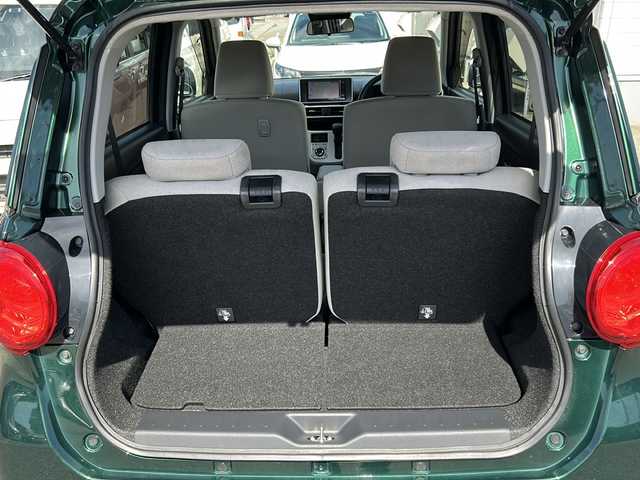 ダイハツ キャスト スタイル G VS SAⅢ 石川県 2022(令4)年 0.7万km ダークエメラルドマイカ 社外ＳＤナビ【AM/FM/フルセグTV/Bluetooth】/全方位カメラ　/前席シートヒーター　/プッシュスタート　/LEDヘッドライト/オートライト/オートマチックハイビーム/純正アルミホイール　/純正フロアマット　/衝突軽減システム　/アイドリングストップ　/ベンチシート　/Wエアバッグ/パワーウィンドウ/パワーステアリング