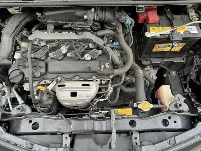 トヨタ ヴィッツ F 道東・釧路十勝 2014(平26)年 10.6万km ブラックマイカ ４WD/純正SDナビ（NSZT-W64)/CD/Bluetooth/MSV/フルセグTV/デアイサー/ライトレベライザー/キーレス/電格ミラー/ドアミラーウィンカー/純正マット/社外アルミ付冬タイヤ積込