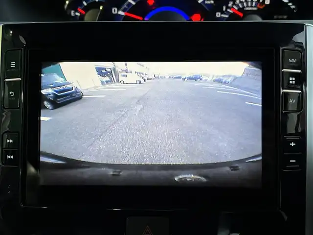 ダイハツ タント カスタム RS トップED SA Ⅲ 福岡県 2017(平29)年 5.6万km ブラックマイカメタリック 純正ナビ／フルセグＴＶ　/ＥＴＣ　/両側パワースライドドア　/バックカメラ　/シートヒーター　/衝突被害軽減システム　/横滑り防止　/オートライト　/アイドリングストップ　/純正１５インチＡＷ　/ステアリングスイッチ