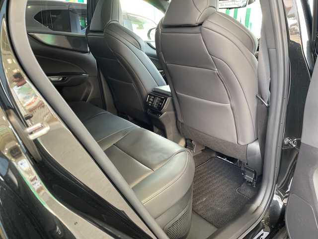 レクサス ＮＸ 450h+ Fスポーツ 愛媛県 2023(令5)年 0.7万km グラファイトブラックガラスフレーク ワンオーナー/純正14インチディスプレイオーディオナビ/（Bluetooth/フルセグTV/AM/FM）/全方位カメラ/サンルーフ/ビルトインETC2.0/TRDエアロ/TRDマフラー/レザーシート/シートヒーター/シートクーラー/ステアリングヒーター/デジタルインナーミラー/置くだけ充電/クルーズコントロール/オレンジキャリパー/ヘッドアップディスプレイ/ブラインドスポットモニター/充電ケーブル