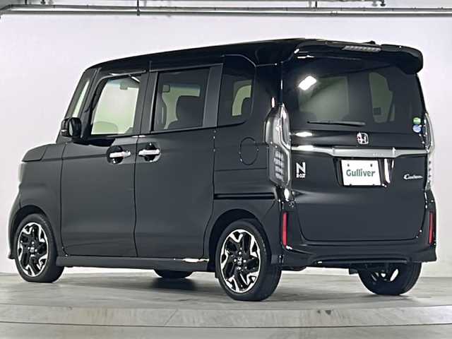 ホンダ Ｎ ＢＯＸ カスタム G L ターボ ホンダセンシング 広島県 2020(令2)年 3万km クリスタルブラックパール 禁煙車/ターボ/ホンダセンシング/・衝突軽減ブレーキ〈CMBS〉/・誤発進抑制機能/・歩行者事故低減ステアリング/・先行車発進お知らせ機能/・標識認識機能/・路外逸脱抑制機能/・ACC〈アダプティブ・クルーズ・コントロール〉/・LKAS〈車線維持支援システム〉/・後方誤発進抑制機能/・オートハイビーム/純正ナビ/・フルセグ/CD/DVD/Bluetooth/MusicRack/バックカメラ/両側パワースライドドア/革巻きステアリング/パドルシフト/ステアリングスイッチ/ハーフレザーシート/シートヒーター（D/N）/LEDヘッドライト/LEDフォグランプ/ドアバイザー/純正ドライブレコーダー/ETC/リアサンシェード/純正15インチアルミホイール