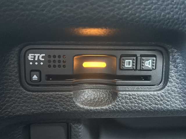 ホンダ Ｎ ＢＯＸ カスタム G L ターボ ホンダセンシング 広島県 2020(令2)年 3万km クリスタルブラックパール 禁煙車/ターボ/ホンダセンシング/・衝突軽減ブレーキ〈CMBS〉/・誤発進抑制機能/・歩行者事故低減ステアリング/・先行車発進お知らせ機能/・標識認識機能/・路外逸脱抑制機能/・ACC〈アダプティブ・クルーズ・コントロール〉/・LKAS〈車線維持支援システム〉/・後方誤発進抑制機能/・オートハイビーム/純正ナビ/・フルセグ/CD/DVD/Bluetooth/MusicRack/バックカメラ/両側パワースライドドア/革巻きステアリング/パドルシフト/ステアリングスイッチ/ハーフレザーシート/シートヒーター（D/N）/LEDヘッドライト/LEDフォグランプ/ドアバイザー/純正ドライブレコーダー/ETC/リアサンシェード/純正15インチアルミホイール