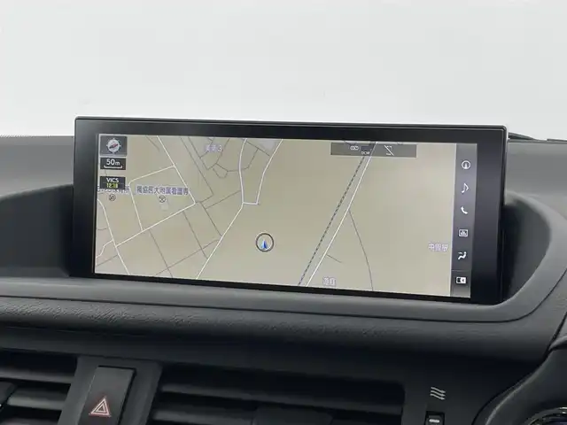 レクサス ＣＴ 200h バージョンC 埼玉県 2018(平30)年 4.9万km ソニッククォーツ 純正１０．３型ナビ　バックカメラ　ビルトインＥＴＣ２．０　シートヒーター　ハーフレザーシート　パワーシート　ドラレコ　衝突被害軽減ブレーキ　アダプティブクルーズコントロール LEDヘッドライト　禁煙車
