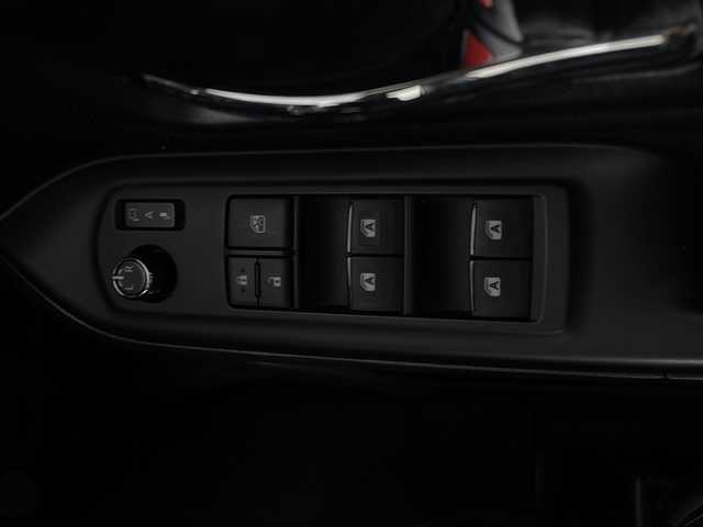 トヨタ ノア Si ダブルバイビー 新潟県 2016(平28)年 7.5万km ホワイトパールクリスタルシャイン 4WD/純正ナビ/　　フルセグ/CD/DVD/BT/バックカメラ/両側パワースライドドア/クルーズコントロール/LEDオートライト/ハーフレザーシート/純正16インチアルミホイール/ステアリングスイッチ/アイドリングストップ/レーンキープ/スマートキー/ビルトインETC