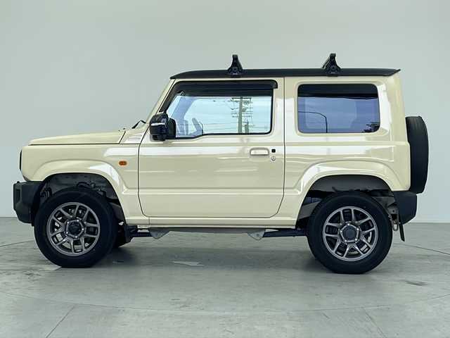 スズキ ジムニー XC 愛知県 2019(平31)年 2万km シフォンアイボリーメタリックブラック2トーンルーフ 純正８型ナビ/・Bluetooth/・CD/DVD/・SD音楽録音/・フルセグテレビ/バックカメラ/シートヒーター/衝突軽減ブレーキ/レーンキープアシスト/クルーズコントロール/オートライト/背面タイヤ/スマートキー/ＬＥＤヘッドライト