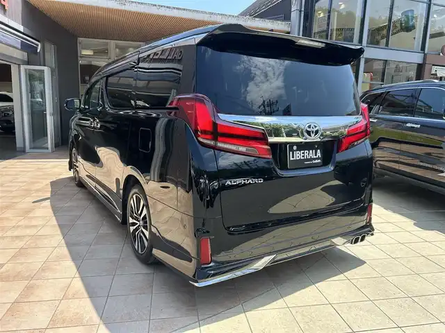 トヨタ アルファード S Cパッケージ 大阪府 2021(令3)年 3.4万km ブラック サンルーフ/後席モニター/黒革/パワーシート/Dシートメモリ/エアシートヒーター/ステアリングヒーター/純正ナビ/TV/360度カメラ/純正18インチAW/クリアランスソナー/ブラインドスポット/電動リアゲート/ETC/ドラレコ