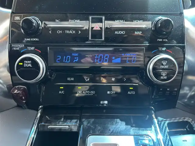 トヨタ アルファード S Cパッケージ 大阪府 2021(令3)年 3.4万km ブラック サンルーフ/後席モニター/黒革/パワーシート/Dシートメモリ/エアシートヒーター/ステアリングヒーター/純正ナビ/TV/360度カメラ/純正18インチAW/クリアランスソナー/ブラインドスポット/電動リアゲート/ETC/ドラレコ