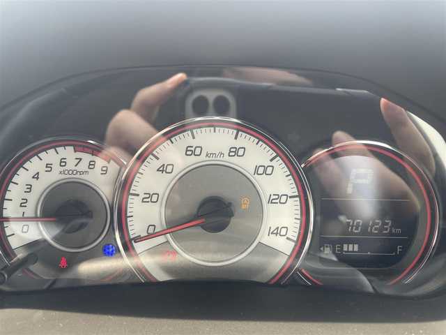 スズキ アルト ターボRS 奈良県 2018(平30)年 7.1万km ブルーイッシュブラックパール3 社外ナビ　/フルセグ　/Bluetooth　/DVD再生　/ビルトインETC　/ドライブレコーダー　/運転席シートヒーター　/純正フロアマット　/純正アルミホイール　/横滑り防止装置　/衝突被害軽減ブレーキ　/オートライト/保証書/取扱説明書/スペアキー1本