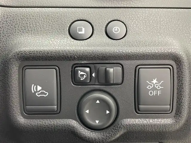 日産 ノート e－パワー メダリスト 埼玉県 2018(平30)年 1.3万km ブリリアントホワイトパール 純正ナビ Bluetooth フルセグTV アラウンドビューモニター デジタルインナーミラー オートハイビーム ドライブレコーダー インテリジェントクルーズコントロール コーナーセンサーETC LED