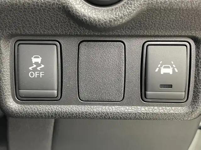 日産 ノート e－パワー メダリスト 埼玉県 2018(平30)年 1.3万km ブリリアントホワイトパール 純正ナビ Bluetooth フルセグTV アラウンドビューモニター デジタルインナーミラー オートハイビーム ドライブレコーダー インテリジェントクルーズコントロール コーナーセンサーETC LED