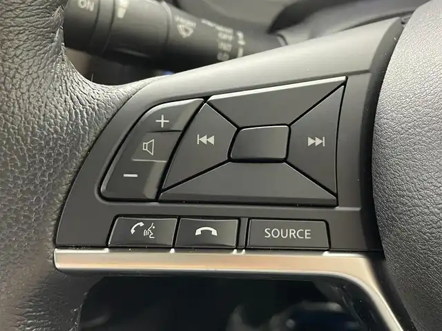 日産 ノート e－パワー メダリスト 埼玉県 2018(平30)年 1.3万km ブリリアントホワイトパール 純正ナビ Bluetooth フルセグTV アラウンドビューモニター デジタルインナーミラー オートハイビーム ドライブレコーダー インテリジェントクルーズコントロール コーナーセンサーETC LED