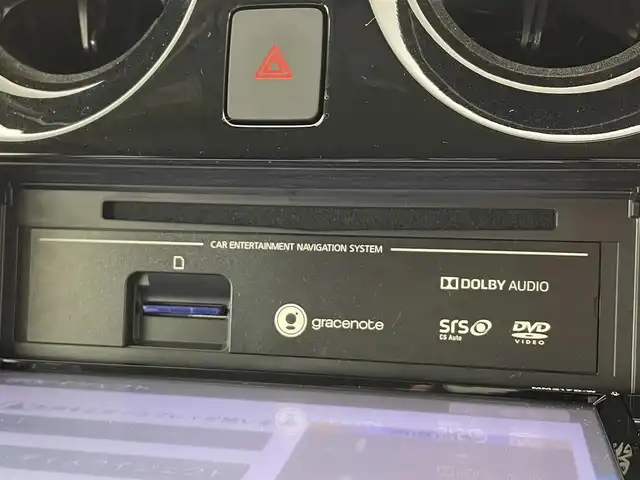 日産 ノート e－パワー メダリスト 埼玉県 2018(平30)年 1.3万km ブリリアントホワイトパール 純正ナビ Bluetooth フルセグTV アラウンドビューモニター デジタルインナーミラー オートハイビーム ドライブレコーダー インテリジェントクルーズコントロール コーナーセンサーETC LED