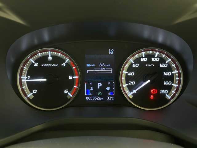 三菱 デリカＤ：５ アーバンギア G 熊本県 2019(平31)年 6.6万km 黒 衝突軽減ブレーキ/レーンキープアシスト/レーダークルーズコントロール/全方位カメラ/１０型ナビ　（フルセグ/Bluetooth/CD/DVD/FM/AM/HDMI）/ETC/ステアリングスイッチ/パドルシフト/シートカバー/両側パワースライドドア/アイドリングストップ/スマートキー/電動格納ミラー/LEDヘッドライト/フォグライト/前方ドライブレコーダー/純正フロアマット/純正サイドバイザー/純正18インチアルミホイール