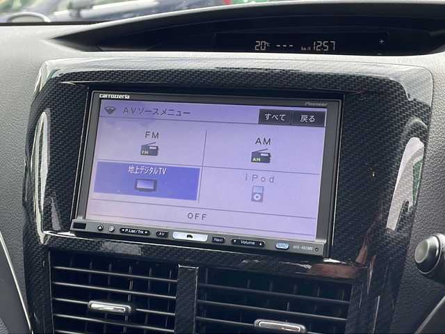 スバル フォレスター tS 東京都 2011(平23)年 6.9万km サテンホワイトパール AWD/社外ナビ（AVIC-HRZ900)/フルセグTV・DVD再生機能あり/クルーズコントロール/パドルシフト/パワーシート(D＋N席）/シートヒーター(D＋N席）/HIDライト/フロントSTIエアロ/フロントドライブレコーダー/STI１７インチアルミ/スタッドレスタイヤ積込