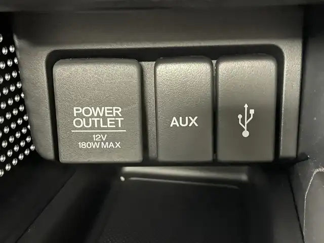 ホンダ Ｓ６６０ α 群馬県 2017(平29)年 2.1万km プレミアムスターホワイトパール FM/USB/AUX/=====/クルーズコントロール　シティブレーキアクティブシステム　ＥＴＣ　純正ＡＷ　純正フロアマット　プッシュスタート　横滑り防止装置　ＵＳＢ　コーナーセンサー　スマートキー　盗難防止装置　オートライト　禁煙車