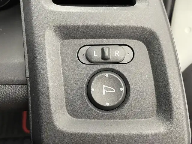 ホンダ Ｓ６６０ α 群馬県 2017(平29)年 2.1万km プレミアムスターホワイトパール FM/USB/AUX/=====/クルーズコントロール　シティブレーキアクティブシステム　ＥＴＣ　純正ＡＷ　純正フロアマット　プッシュスタート　横滑り防止装置　ＵＳＢ　コーナーセンサー　スマートキー　盗難防止装置　オートライト　禁煙車