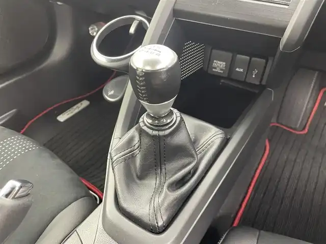 ホンダ Ｓ６６０ α 群馬県 2017(平29)年 2.1万km プレミアムスターホワイトパール FM/USB/AUX/=====/クルーズコントロール　シティブレーキアクティブシステム　ＥＴＣ　純正ＡＷ　純正フロアマット　プッシュスタート　横滑り防止装置　ＵＳＢ　コーナーセンサー　スマートキー　盗難防止装置　オートライト　禁煙車