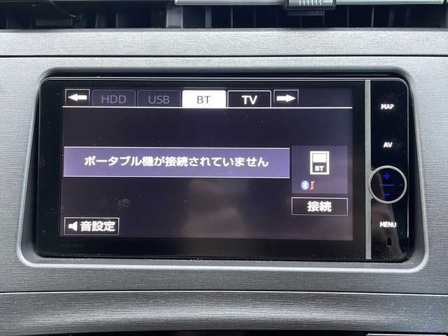 トヨタ プリウス S 福井県 2012(平24)年 8.4万km ブラック (株)IDOMが運営する【じしゃロン福井店】の自社ローン対象車両になります。こちらは現金またはオートローンご利用時の価格です。自社ローンご希望の方は別途その旨お申付け下さい/純正ナビ（CD・DVD・BT接続可）/フルセグテレビ/バックカメラ/ETC/HID/フォグランプ