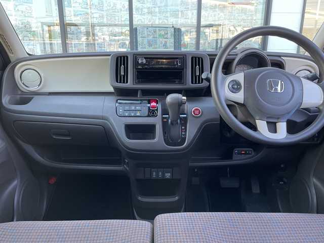 ホンダ Ｎ ＯＮＥ スタンダード ローダウン L 千葉県 2018(平30)年 2.5万km クリスタルブラックパール カーオーディオ/(CD/USB/AM/FM)/横滑り防止装置/ビルトインETC/アイドリングストップ/HIDヘッドライト/オートライト/ウィンカーミラー/電動格納ミラー/社外14インチAW/シートリフター/プッシュスタート/スマートキー/フロアマット/取扱説明書/保証書